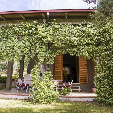 Casa Mia -per Sentirti A Casa Tua - Giardino, Parcheggio E Jacuzzi Vakantiehuis