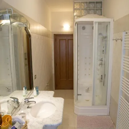 Casa Mia -per Sentirti A Casa Tua - Giardino, Parcheggio E Jacuzzi *