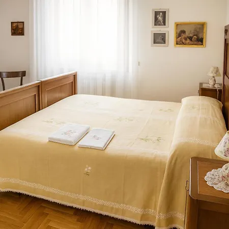 Casa Mia -per Sentirti A Casa Tua - Giardino, Parcheggio E Jacuzzi Casa de Férias